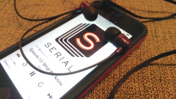 Produit par la NPR (l'équivalent américain d'une radio publique), le podcast "Serial" a été le plus rapide à atteindre les 5 millions de téléchargements.